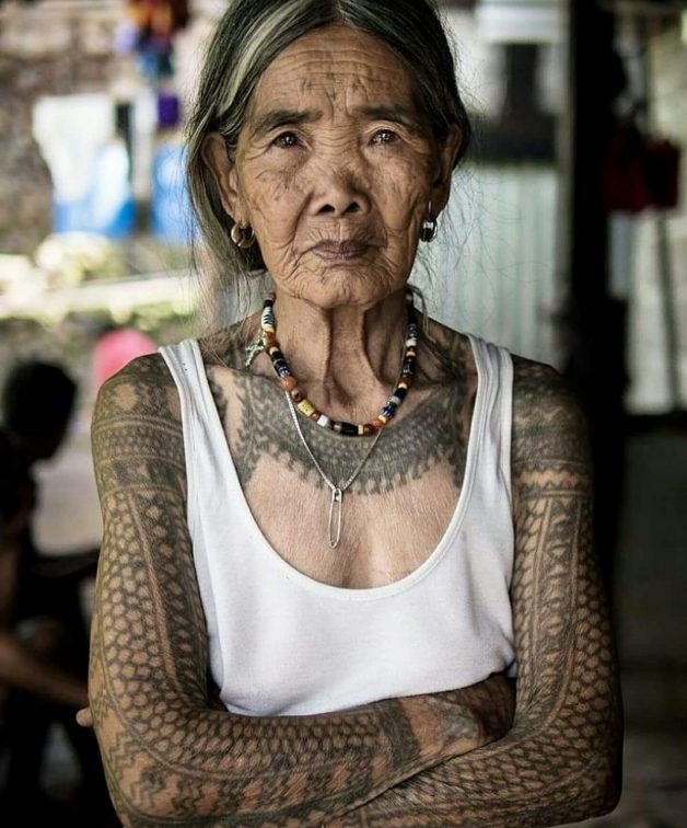 Whang Od Uma Remanescente Da Cultura Kalinga Blog Tattoo Me