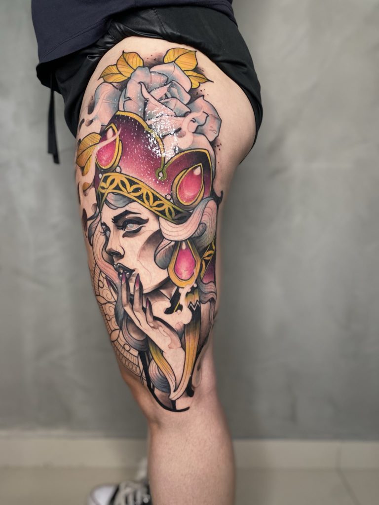 Foto de tatuagem feita por Leonardo Rocha Gasparini (@leeotattooink)