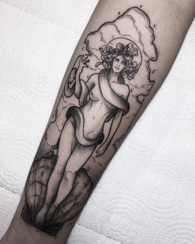 Foto de tatuagem feita por Rafael Abitte (@abitte.ink)