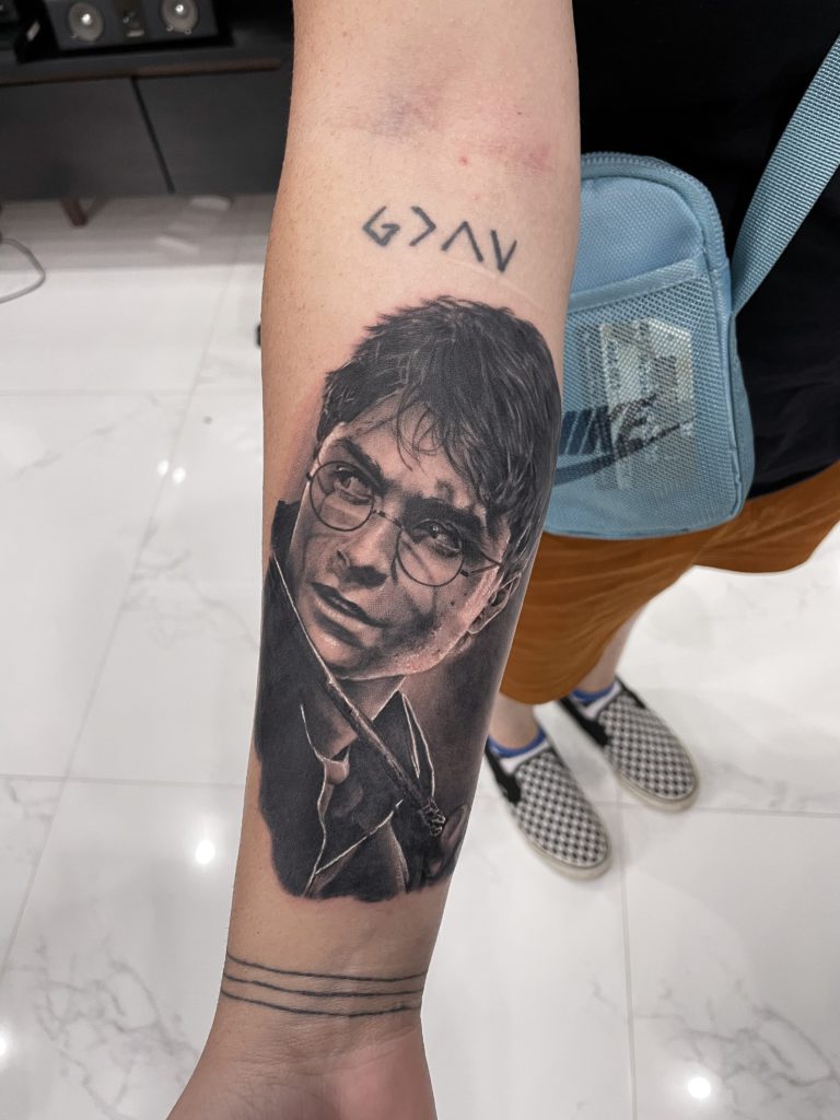 Foto de tatuagem feita por Fábio Carraro (@fabiocarrarotattoo)