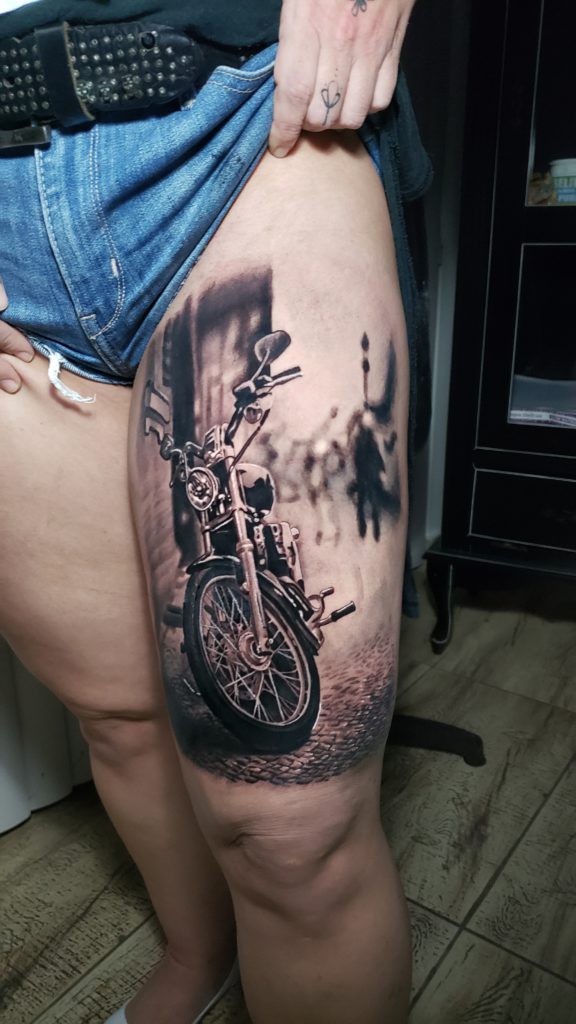 Foto de tatuagem feita por Lucas Maia (@lucasmaia.c)