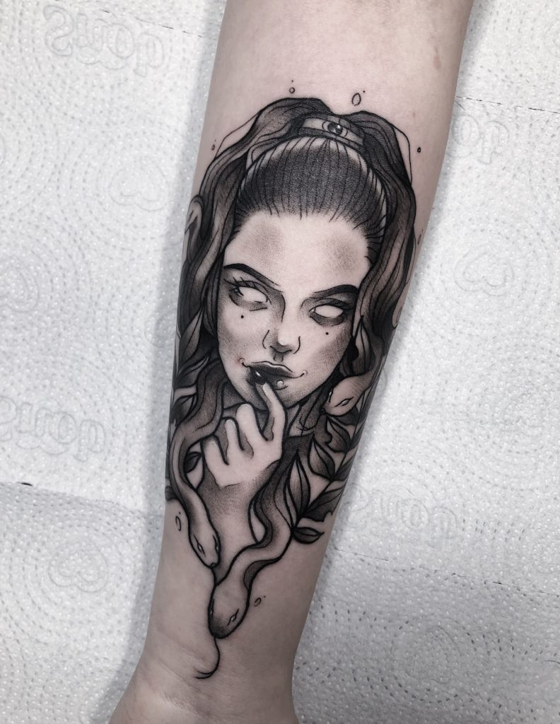 Foto de tatuagem feita por Rafael Abitte (@abitte.ink)