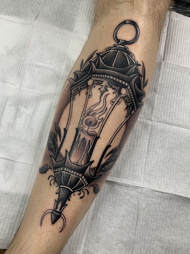 Foto de tatuagem feita por Luiz Ramaciotti (@luizramaciotti)