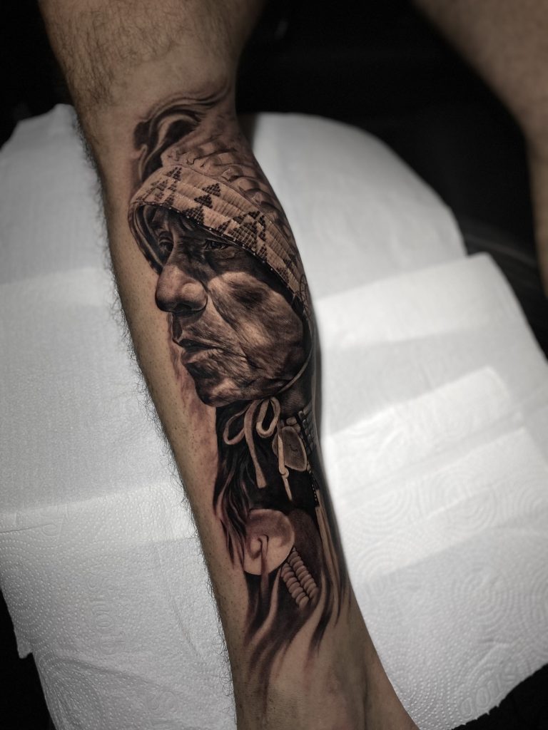 Foto de tatuagem feita por Guilherme Santos (@guisantostattoo)
