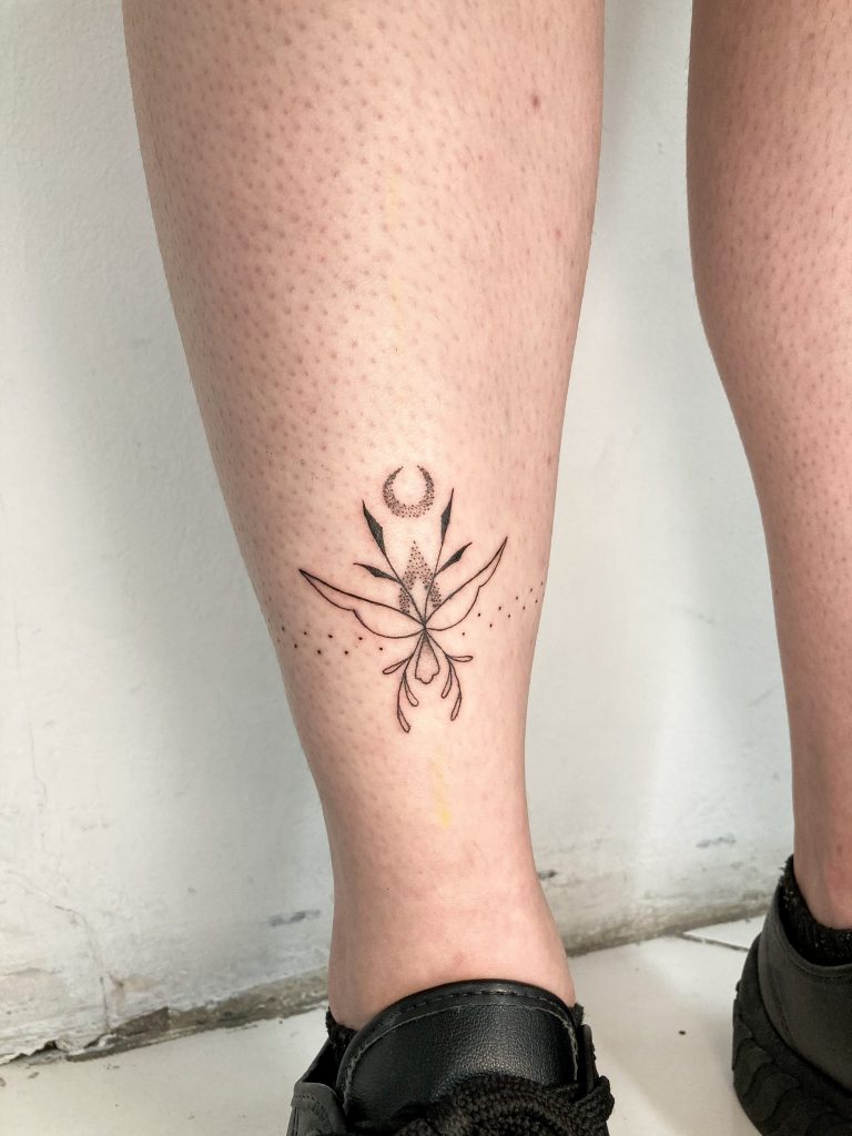 Foto de tatuagem feita por Marina Pessoa (@marina.pessoa.tattoo)