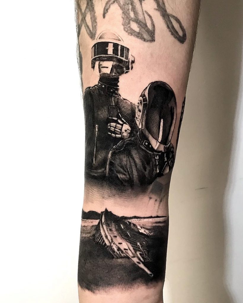 Foto de tatuagem feita por André Boi (@boitattoocwb)