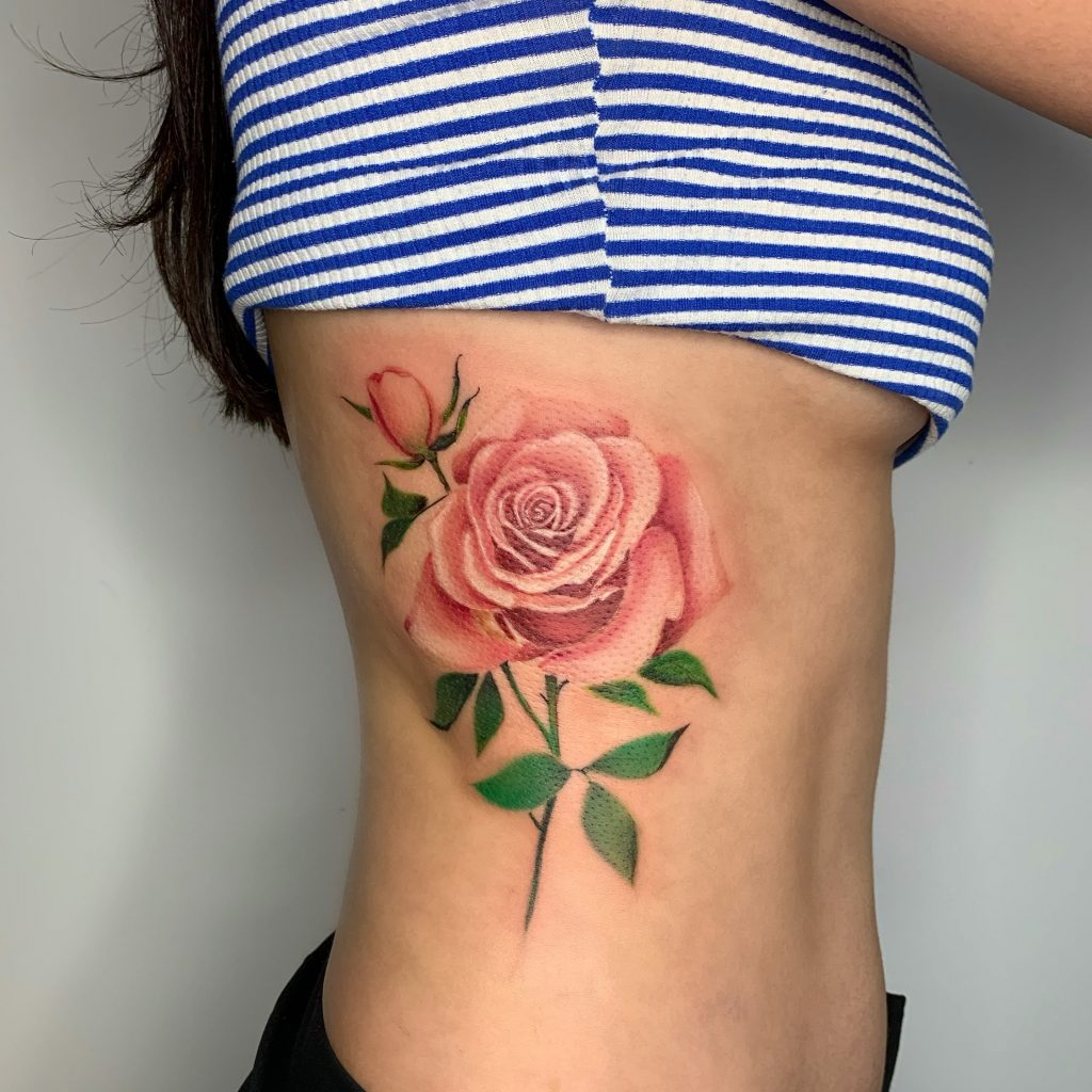 Foto de tatuagem feita por Aline Firpe (@bruxa.tattooart)