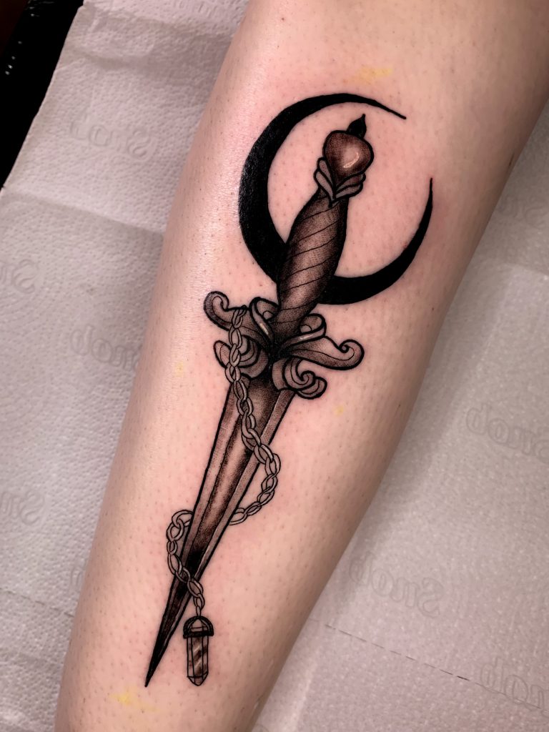 Foto de tatuagem feita por Amanda Pelhs (@pelhstattoo)