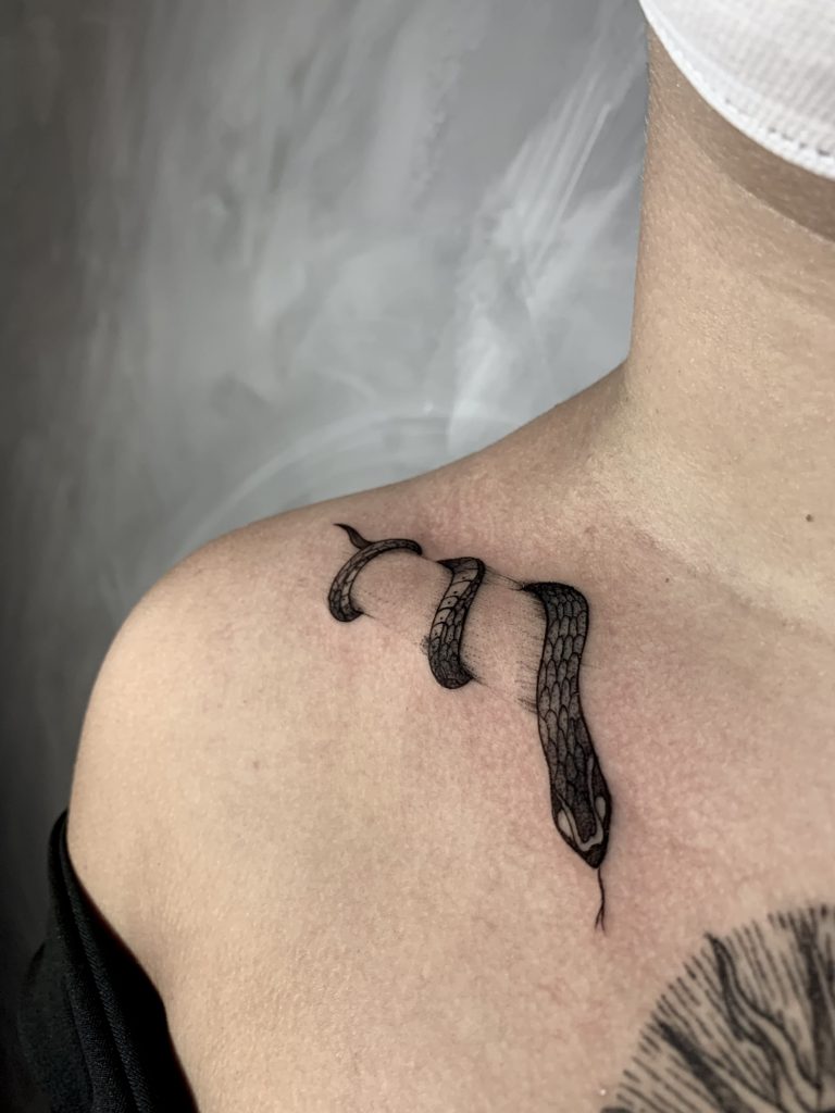Foto de tatuagem feita por Igor Jordan (@jordan.tattoo_)