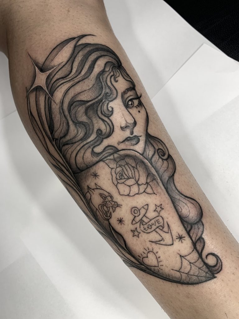 Foto de tatuagem feita por Jaqueline Arantes (@jaquelinetattoo)