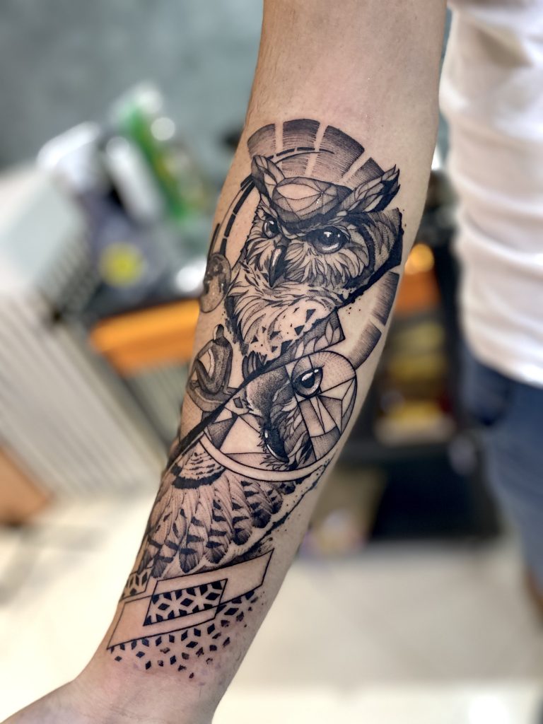 Foto de tatuagem feita por Erick torrez (@ericktorrez.tattooart)