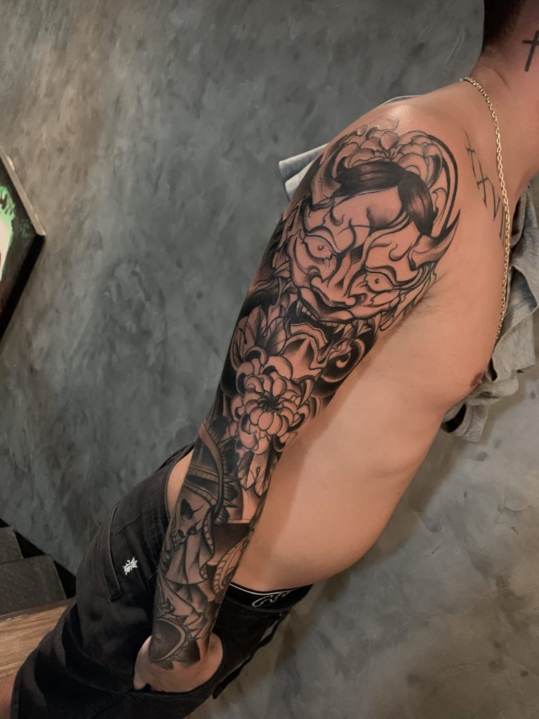 Foto de tatuagem feita por Marcelo Tavares (@marcelotavaresink)