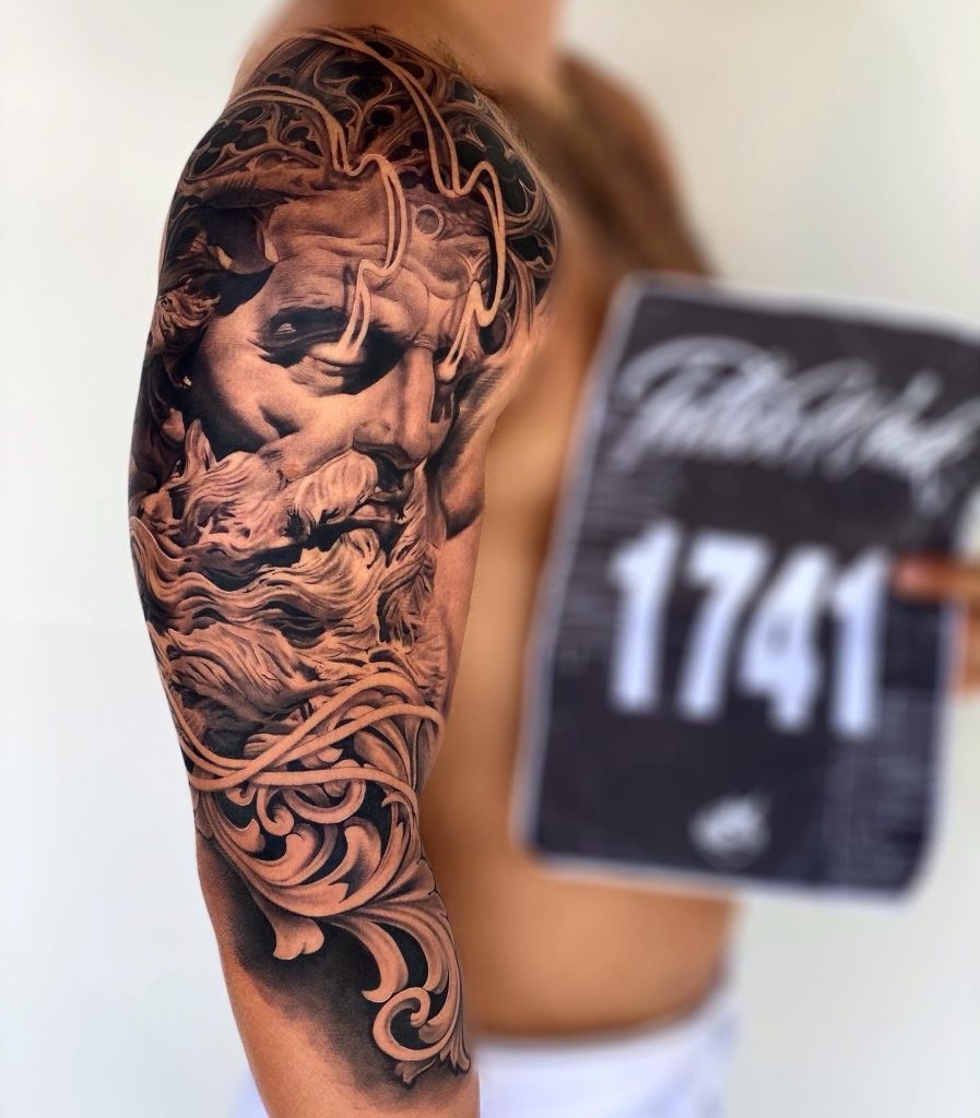 Foto de tatuagem feita por Raul Araújo (@raularaujoartist)