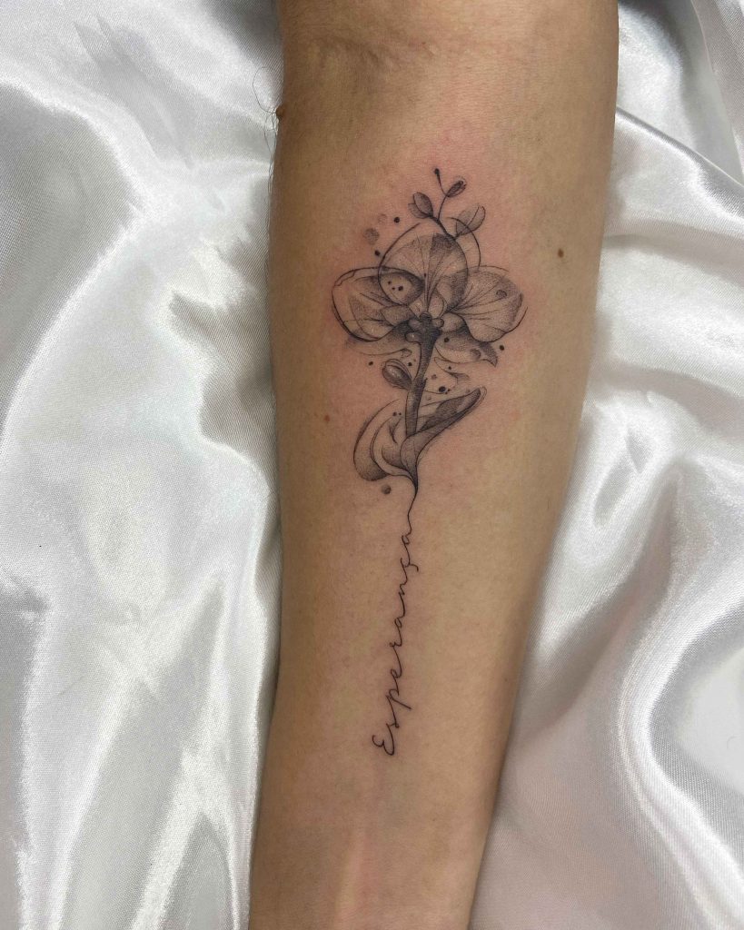 Foto de tatuagem feita por Hanna Almeida (@hanna_almeidatattoo)