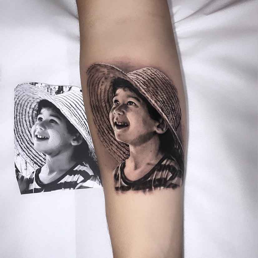 Foto de tatuagem feita por Dudu Petersen (@dudupetersen)