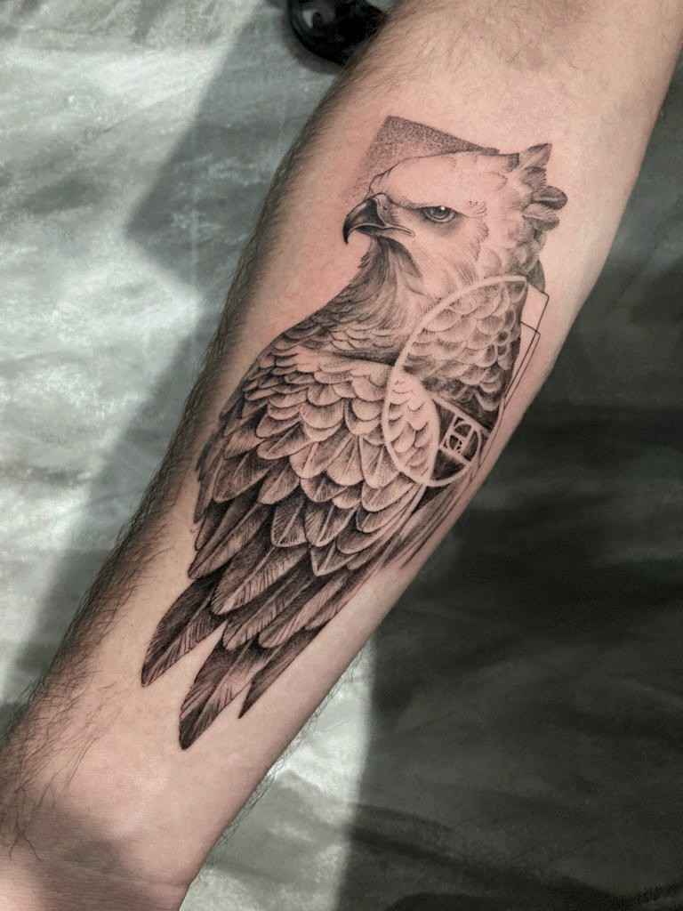 Foto de tatuagem feita por Valbert Lima (@valbert.ink)