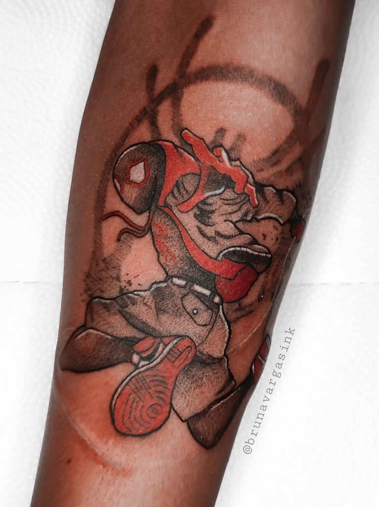 Foto de tatuagem feita por Bruna Vargas (@brunavargasink)