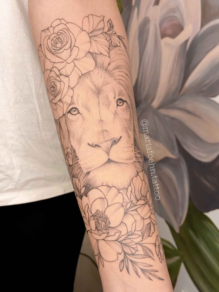 Foto de tatuagem feita por Maria Foehn (@mariafoehn.tattoo)