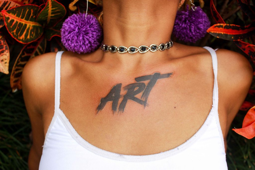 Foto de tatuagem feita por Desirée Ferreira (@_40acres_)