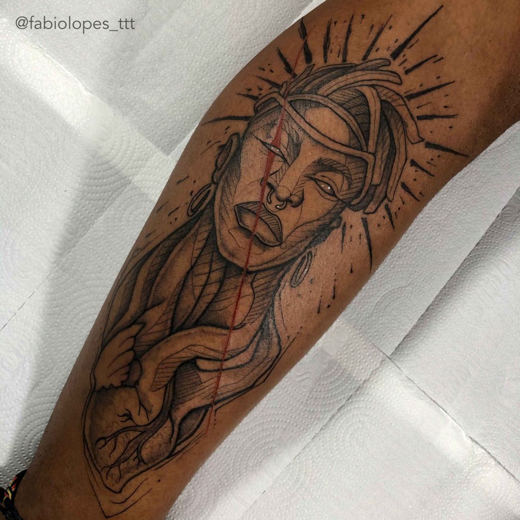 Foto de tatuagem feita por Fabio Lopes (@fabiolopes_ttt)
