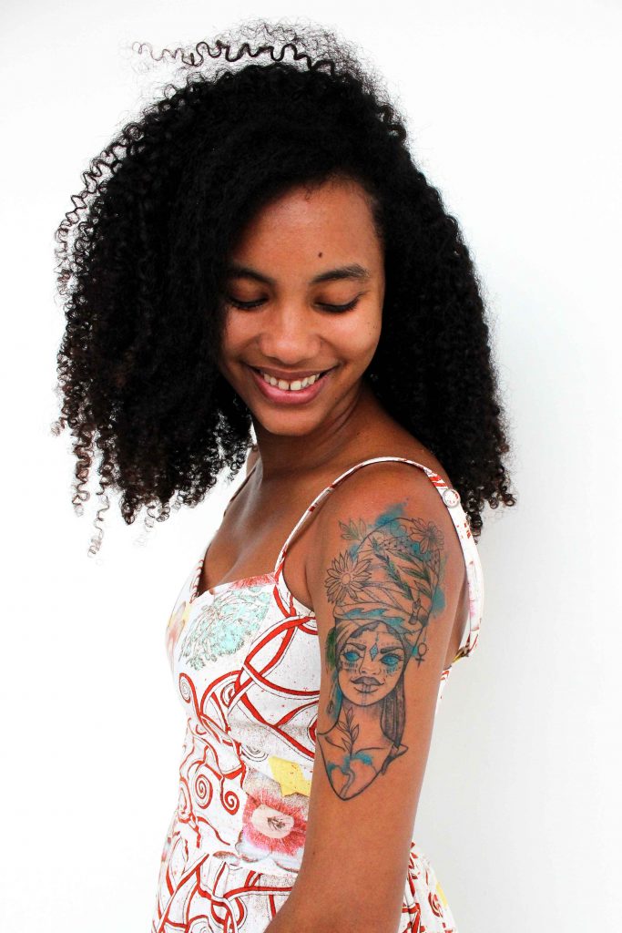 Foto de tatuagem feita por Mandah Gotsfritz (@mandaharts)