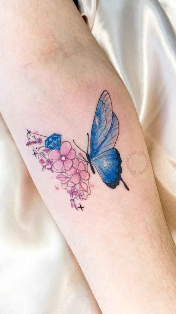 Foto de tatuagem feita por Isa Tacla Tattoo (@tacla.ink)