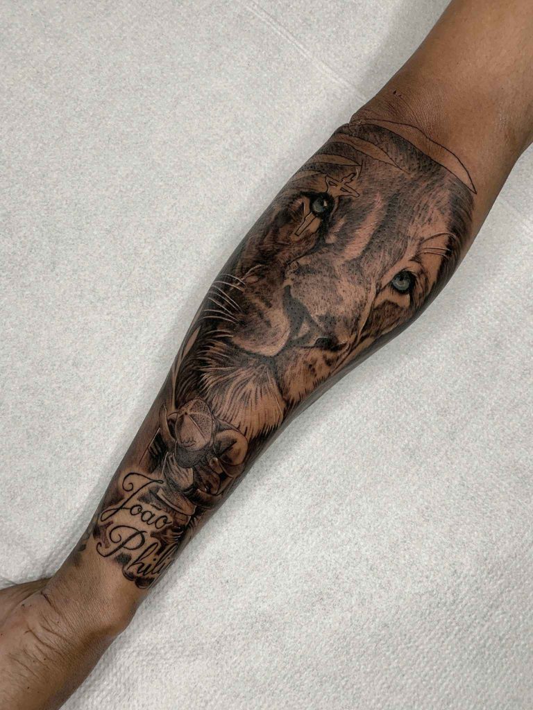 Foto de tatuagem feita por Bruno Candido (@brunoctattoo)