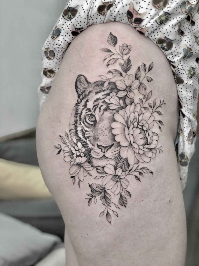 Foto de tatuagem feita por Clovis Rodrigues (@clovisrodtattoo)