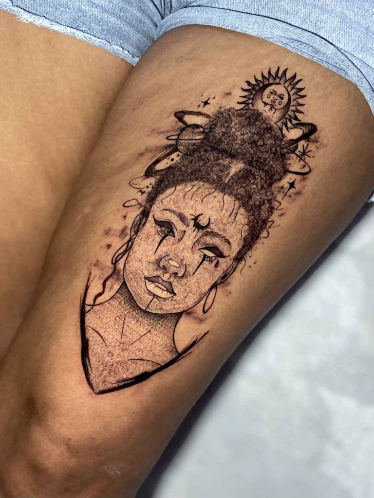 Foto de tatuagem feita por Larissa Cruz (@larinnk)