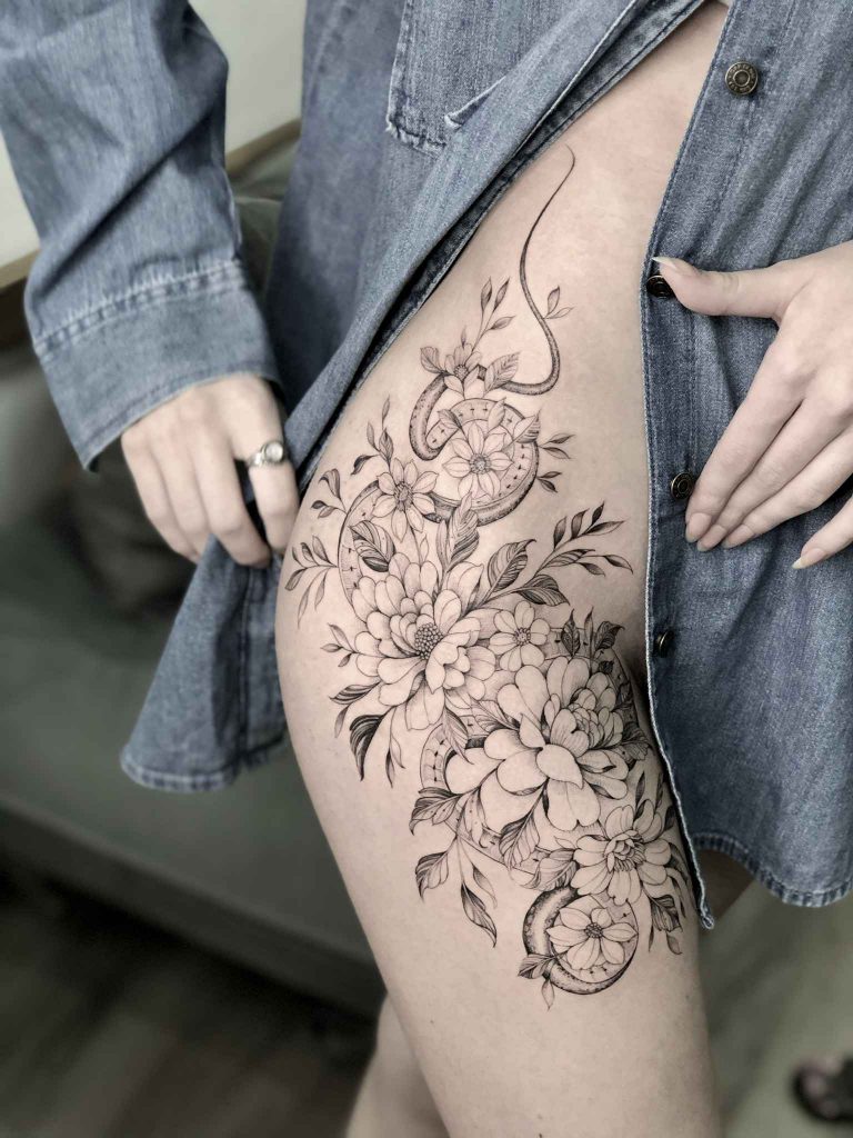 Foto de tatuagem feita por Clovis Rodrigues (@clovisrodtattoo)