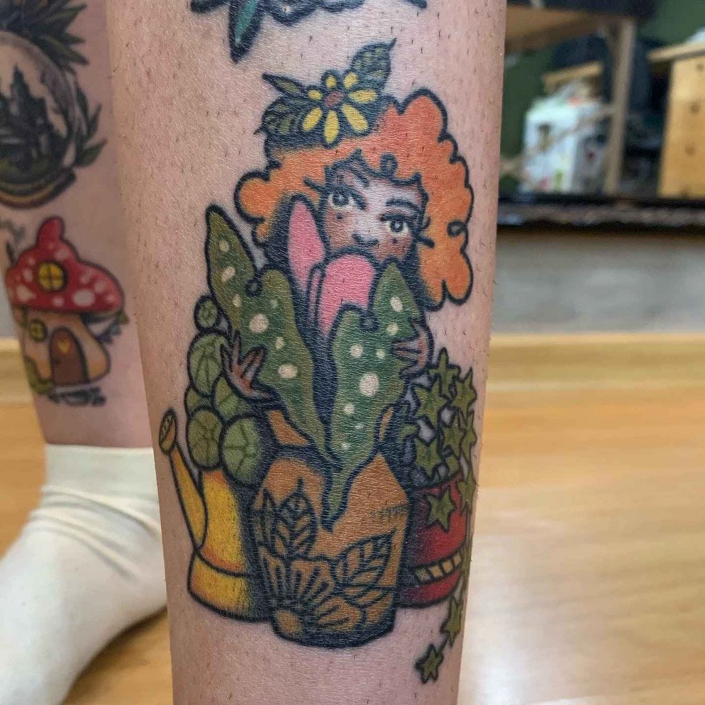 Foto de tatuagem feita por Sue Belacqua (@suebelacqua)