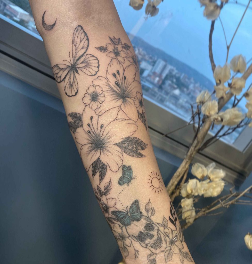 Foto de tatuagem feita por Gabriela Fragoso (@gabrielaftattoo)