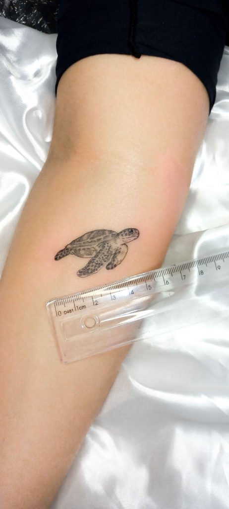 Foto de tatuagem feita por Lira.ink (@lira.ink)