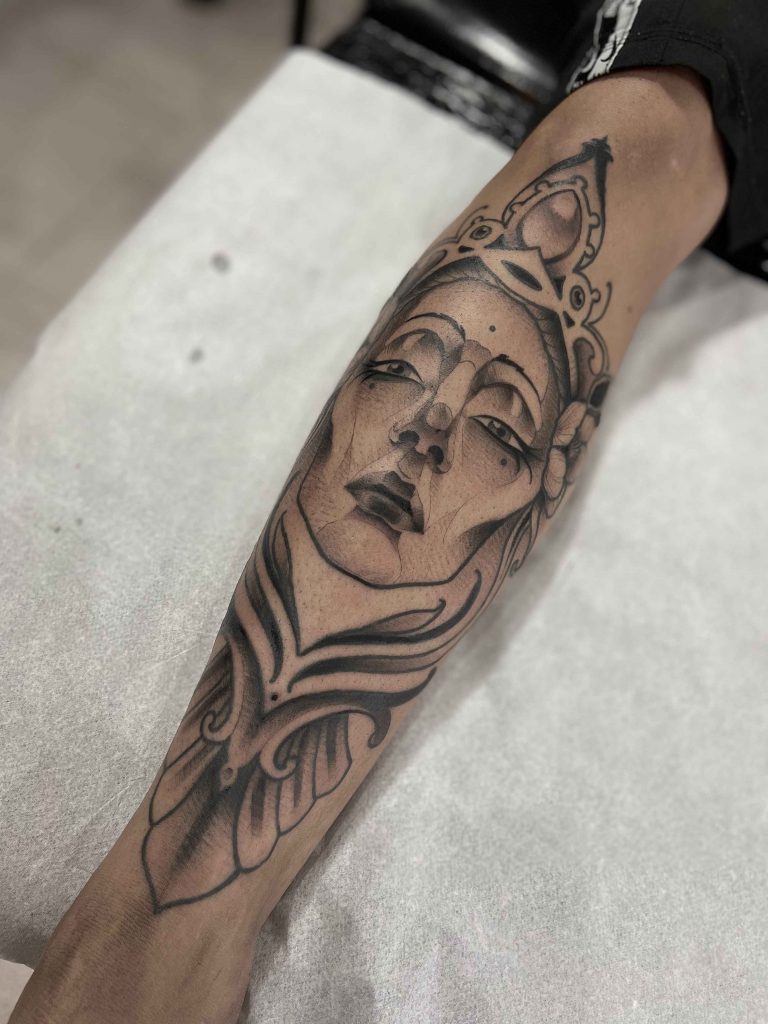 Foto de tatuagem feita por Thiago Ramos (@thramosttt)