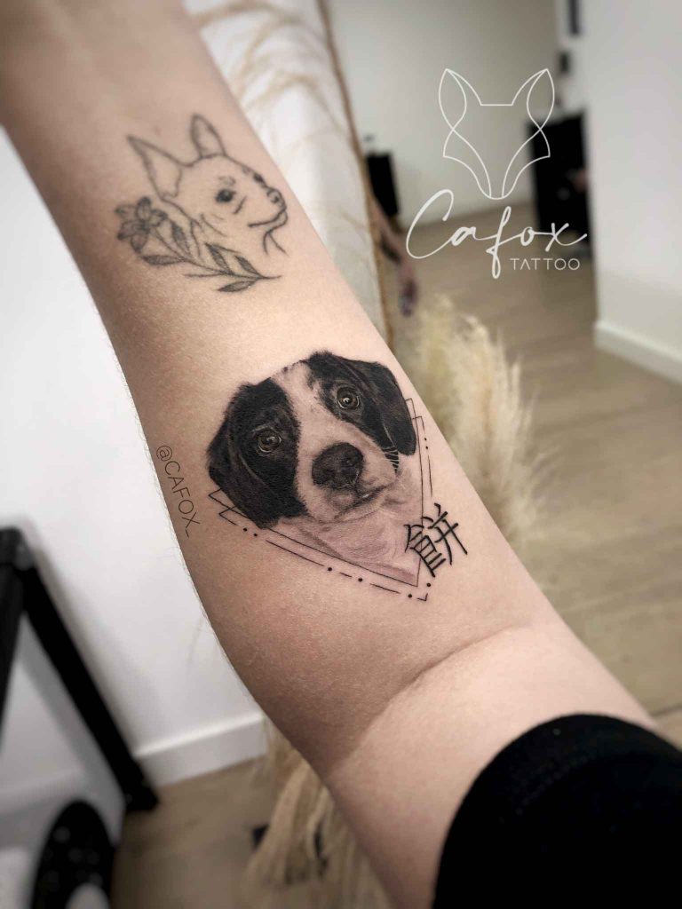 Foto de tatuagem feita por Camila Fox (@cafox_)
