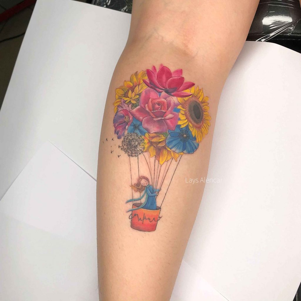 Foto de tatuagem feita por Lays Alencar (@laystattoo)