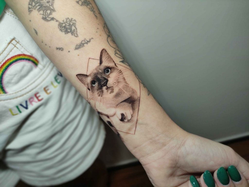 Foto de tatuagem feita por Natália Silveira (@nataliasilveira.tattoo)