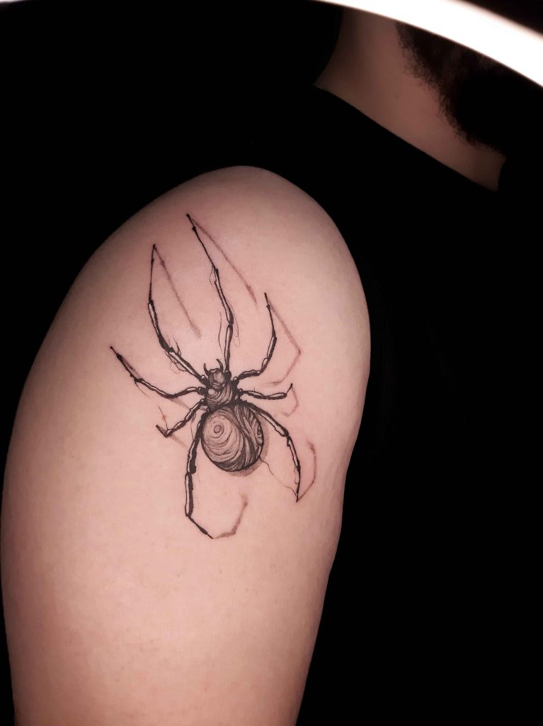 Foto de tatuagem feita por Cínthia Cavalini (@cinthiacavalinitattoo)