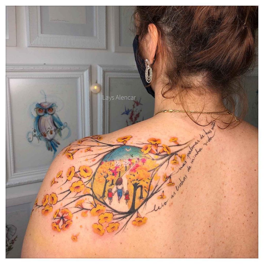 Foto de tatuagem feita por Lays Alencar (@laystattoo)