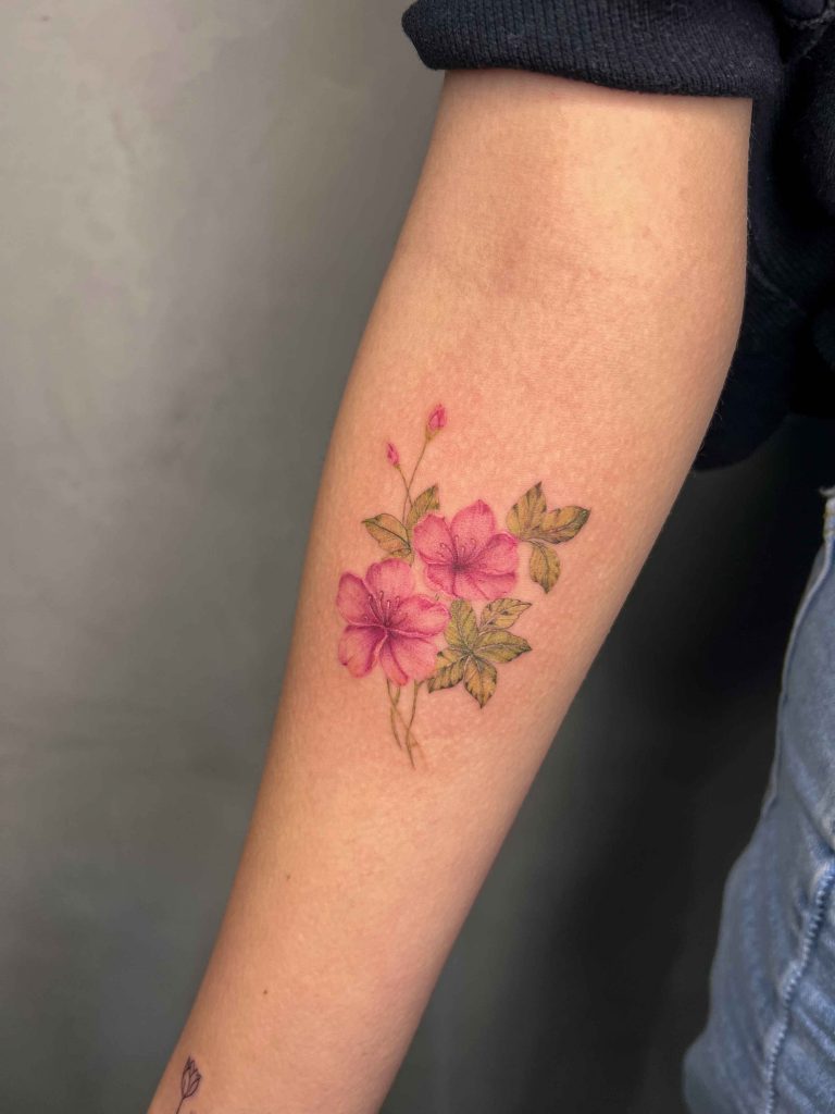 Foto de tatuagem feita por Isa Tacla Tattoo (@tacla.tattoo)