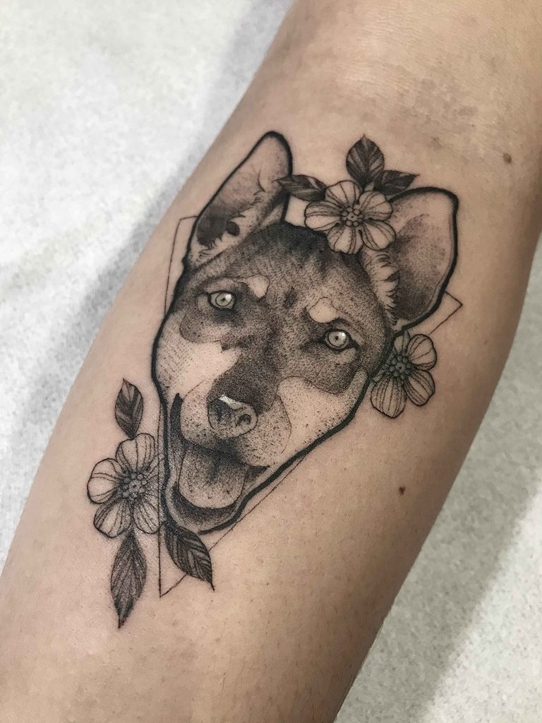 Foto de tatuagem feita por Thiago Ramos (@thramosttt)