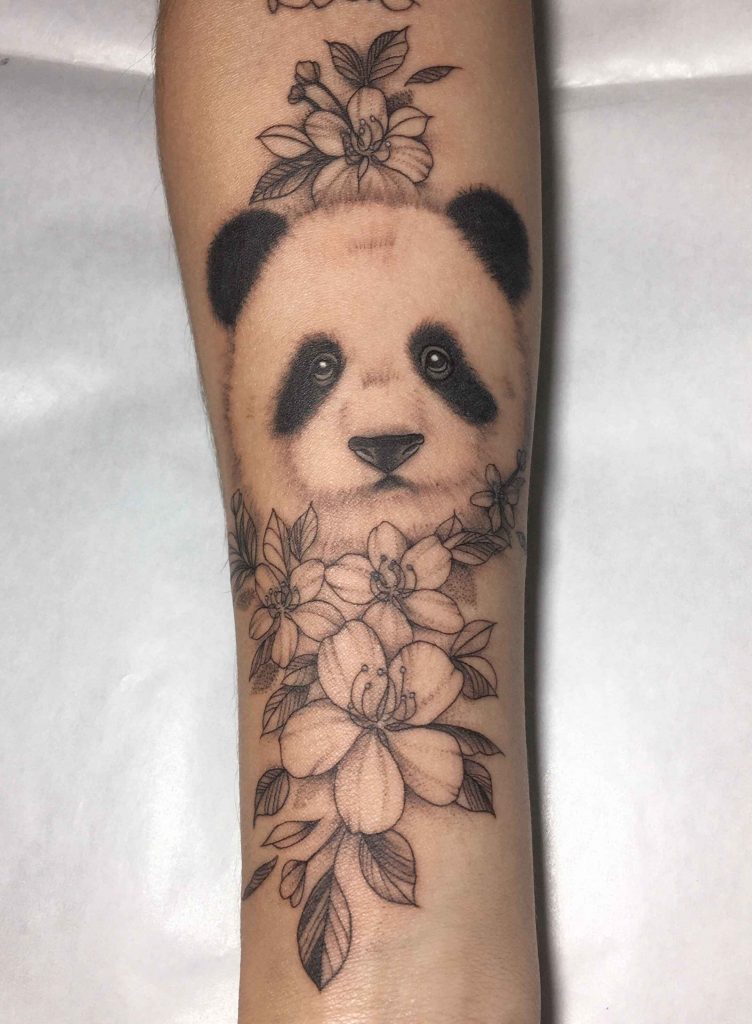 Foto de tatuagem feita por Ires Ink (@iresinktattoo)