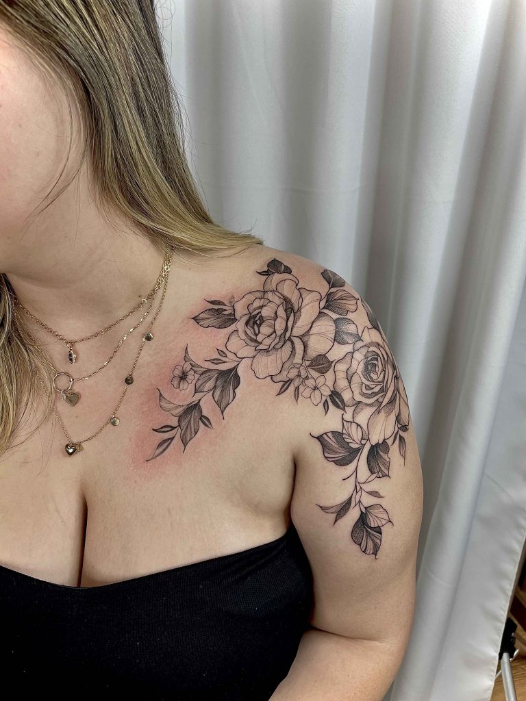 Foto de tatuagem feita por Resende Marcella (@resendemarcella.tattoo)