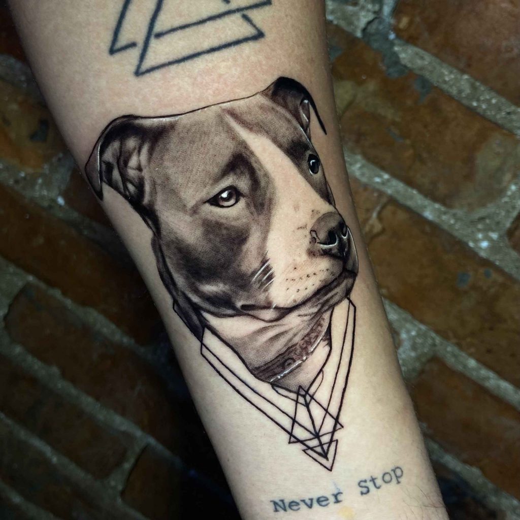 Foto de tatuagem feita por Cuesta (@cuestatattoo)