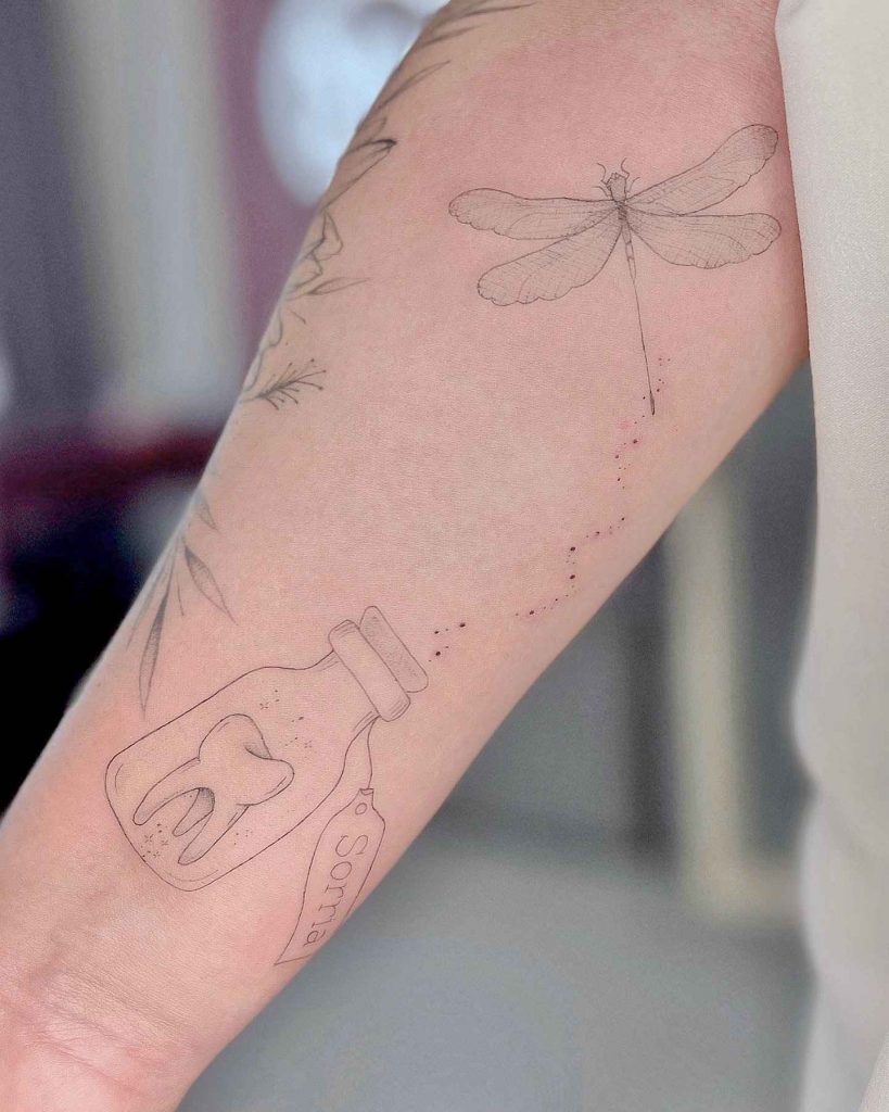 Foto de tatuagem feita por Marina (@mari.k.ink)