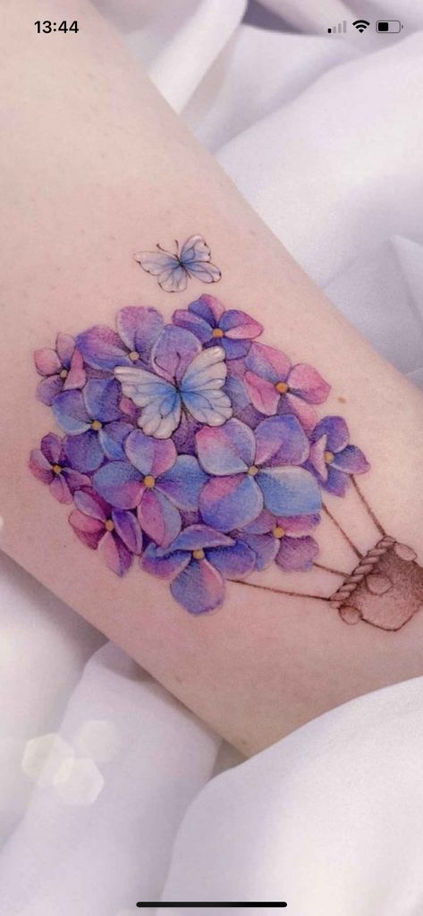 Foto de tatuagem feita por Gabi Ink (@gabi.ink)