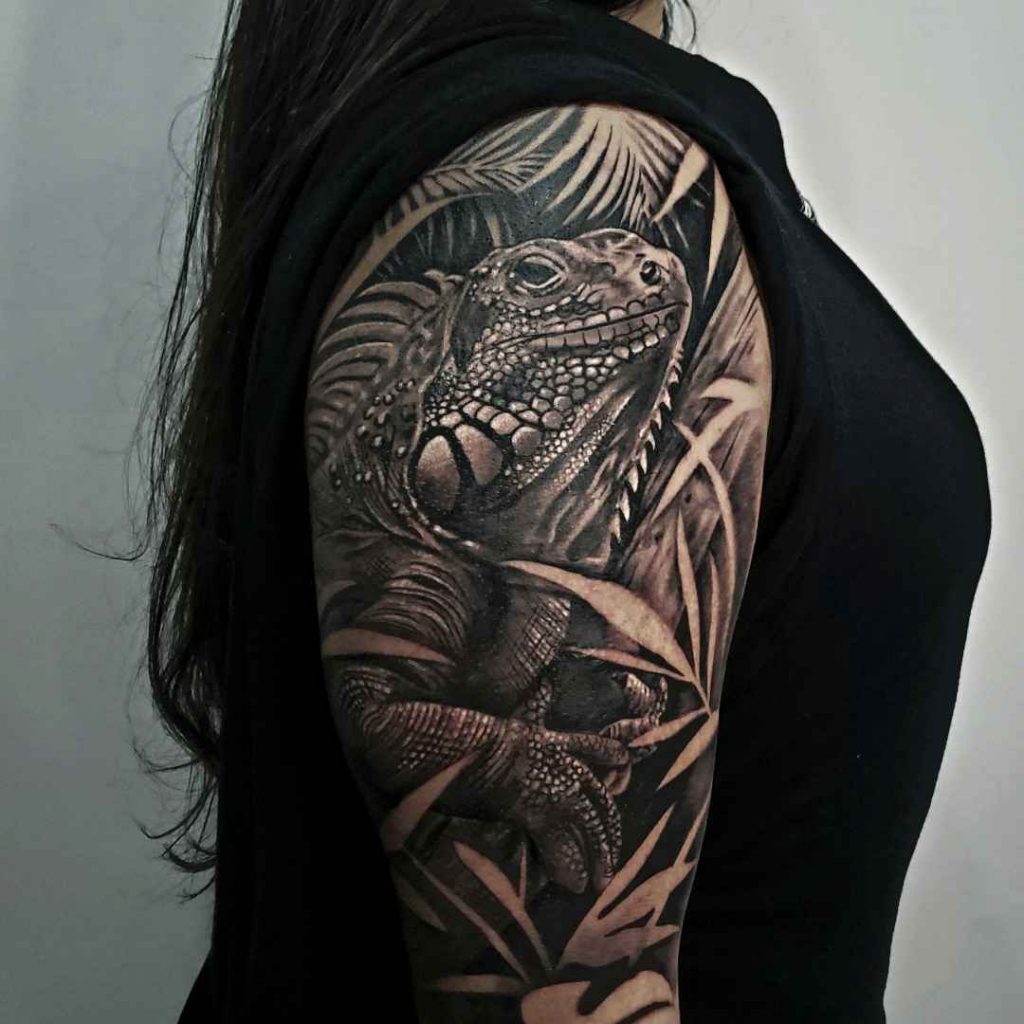 Foto de tatuagem feita por Marcus Rinzo (@marcusrinzo)