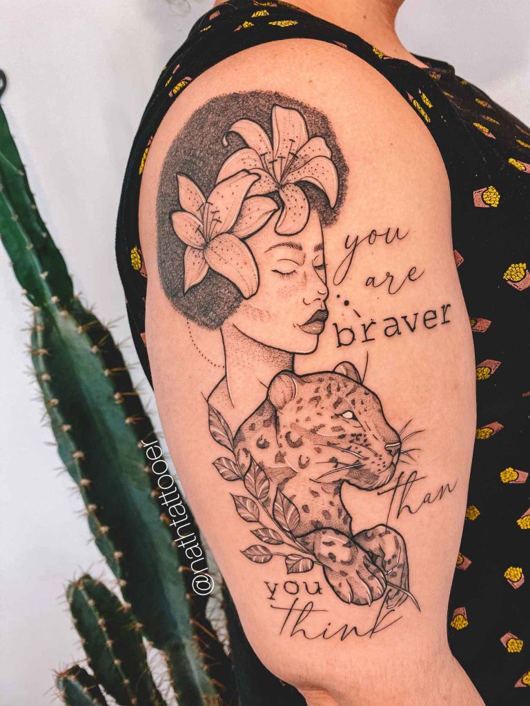 Foto de tatuagem feita por Nath Longobardi (@nathtattooer)