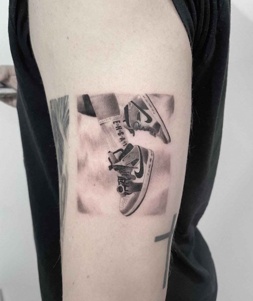 Foto de tatuagem feita por Bracelis Tattoo (@bracelis.tattoo)