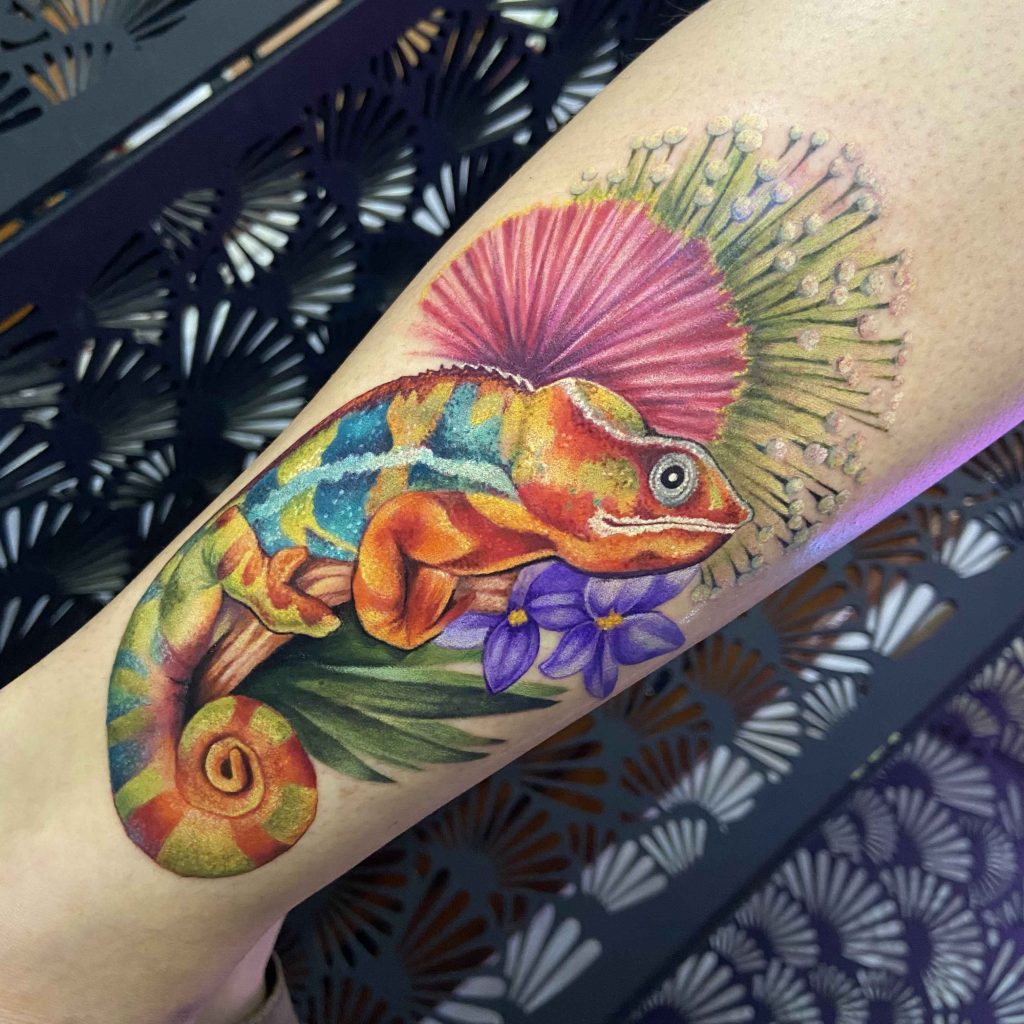Foto de tatuagem feita por Alessandra Favoritto (@alessandrafavoritto)